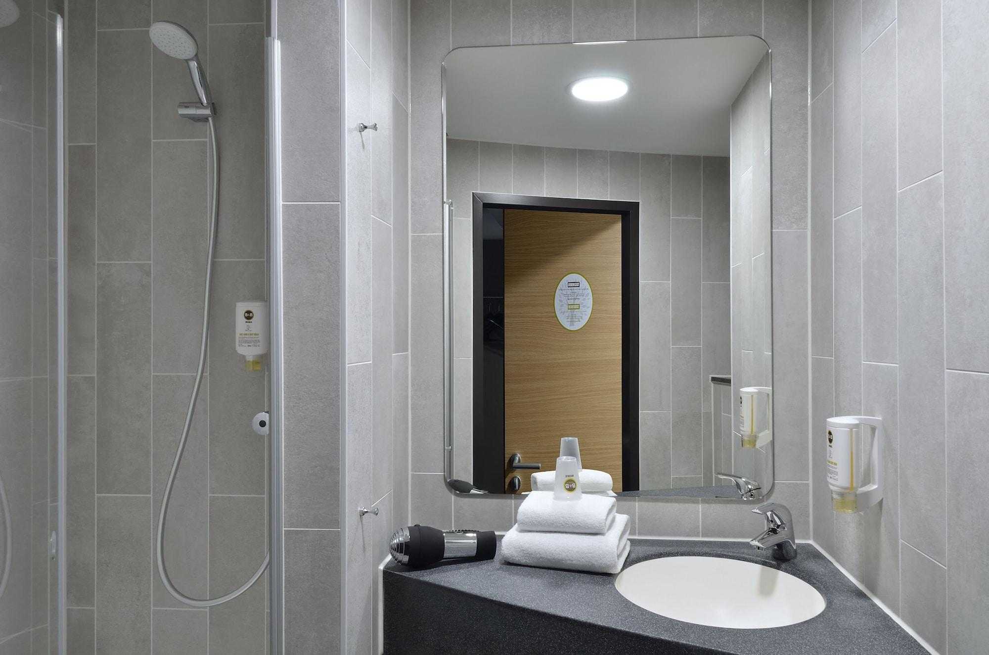 B&B Hotel Heilbronn Esterno foto