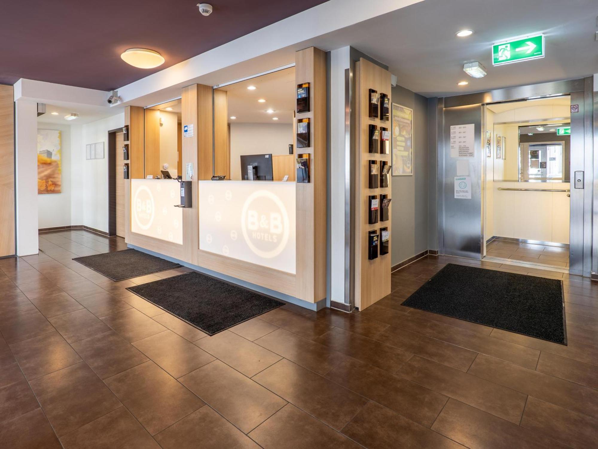 B&B Hotel Heilbronn Esterno foto