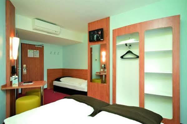 B&B Hotel Heilbronn Esterno foto